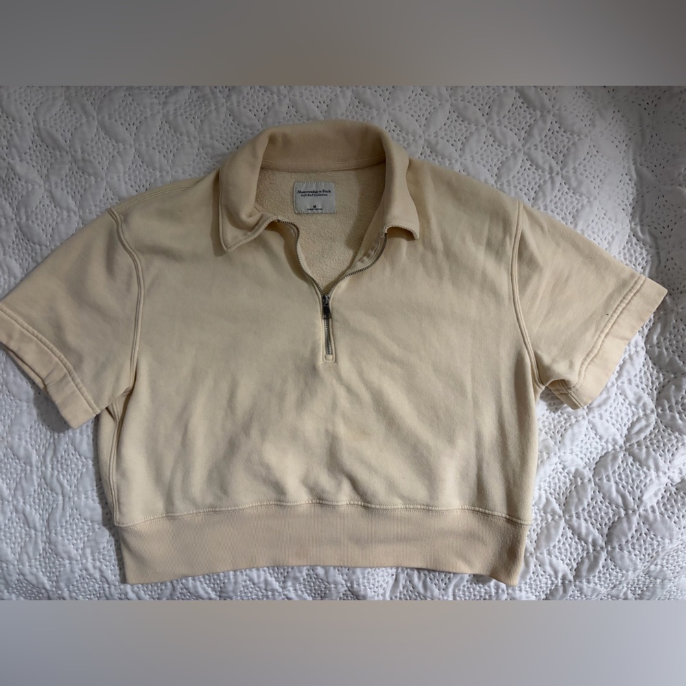 Abercrombie & Fitch Beige Zip-Up sweatshirt